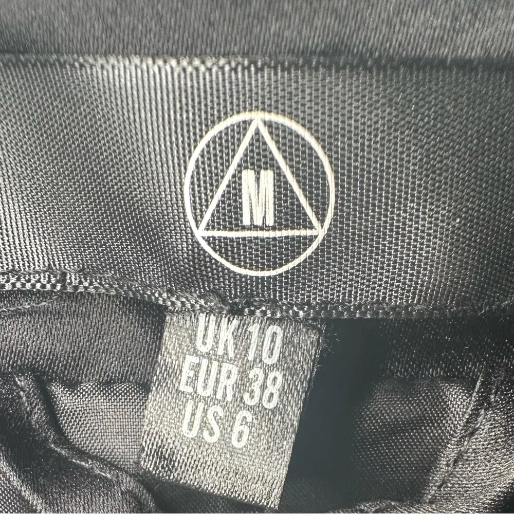 Missguided Velvet Gold Button Satin Lapel Blazer Dress NWOT - Picture 3 of 10